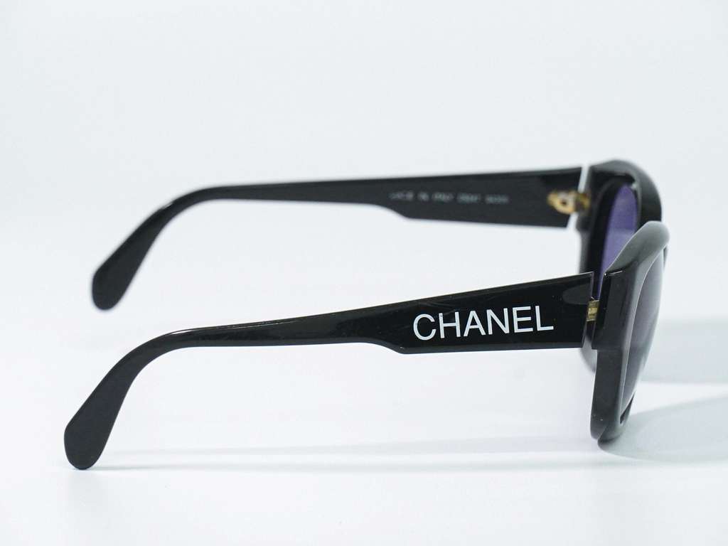 Chanel CHANEL Logo Sunglasses Eye Wear Black Plastic Good condition - Model View