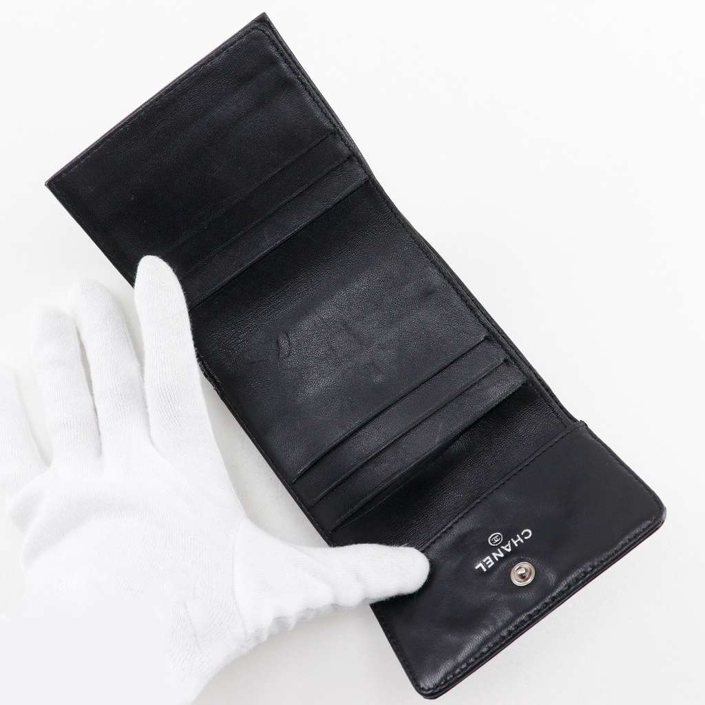 Chanel Bi-Fold Wallet Black Good condition - Inside View