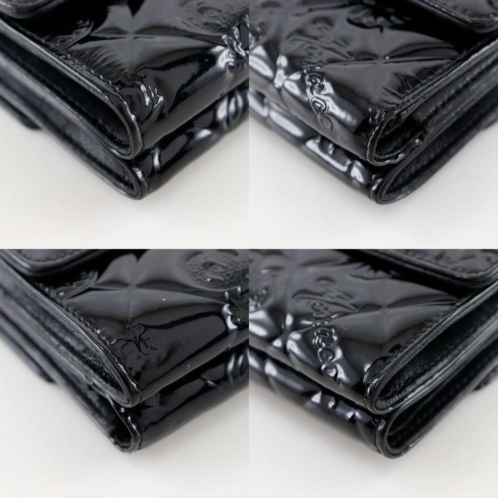 Chanel Bi-Fold Wallet Black Good condition - Box View