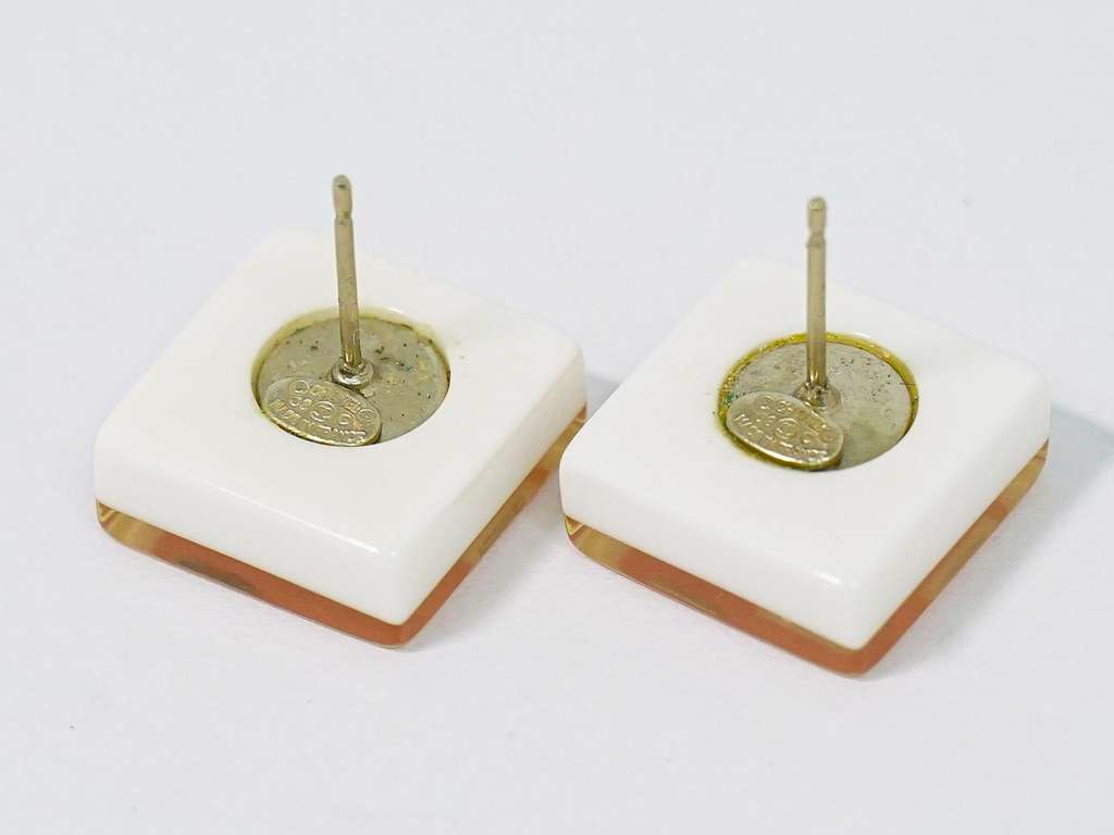 Chanel CC Square Stud Earrings Pink Plastic Good condition - Box View