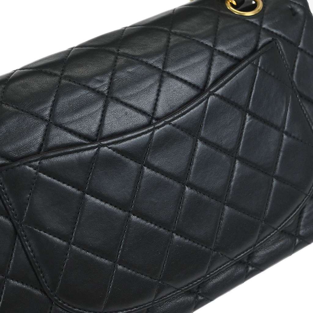 Chanel Timeless - Classic Double Flap Bag Black Leather Good condition - Box View
