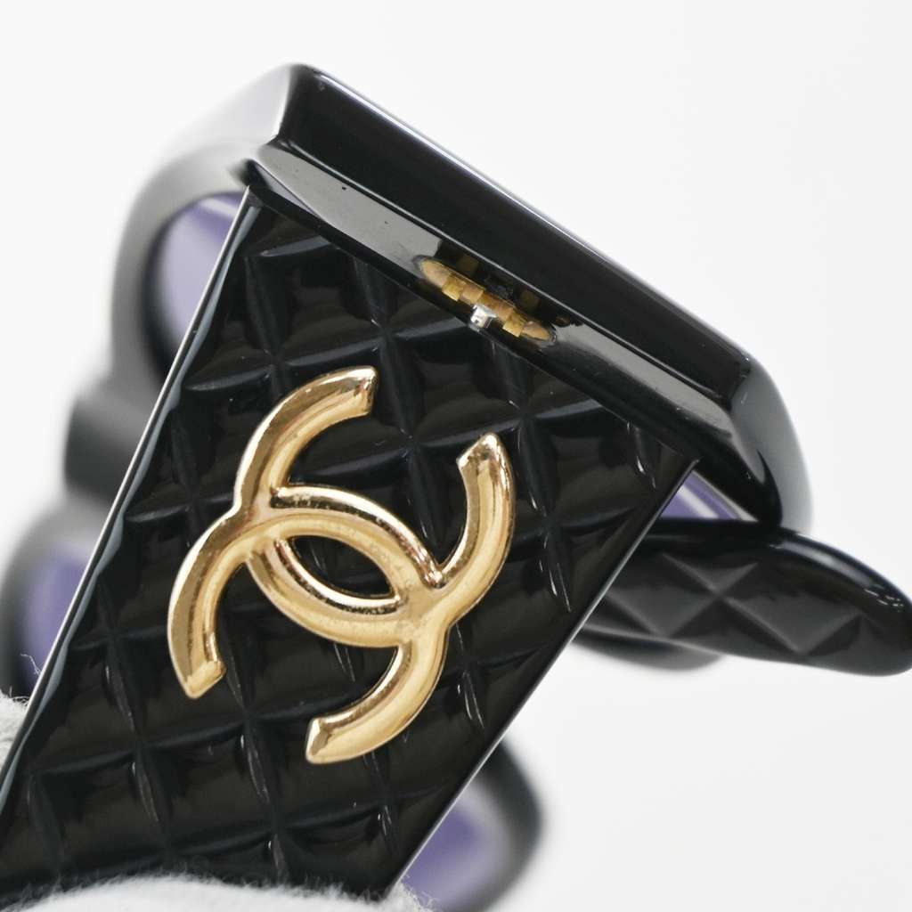 Chanel CC Logo Matelasse Sunglasses Eye Wear Black Plastic Good condition - Box View