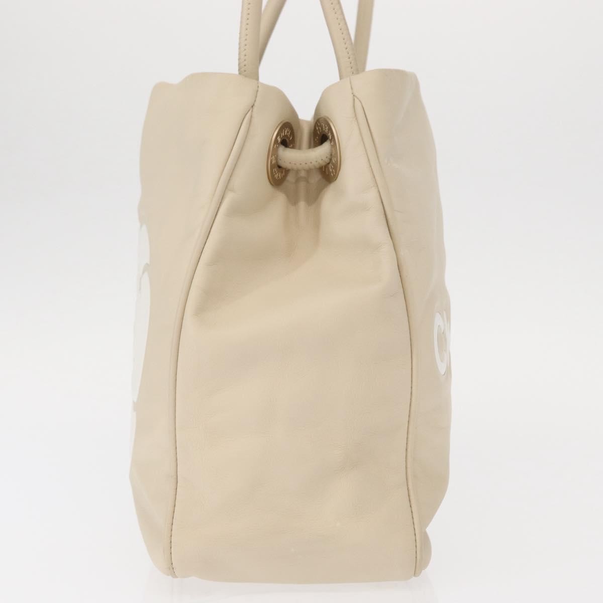 Chanel Camellia Tote Beige Leather Good condition - Model View