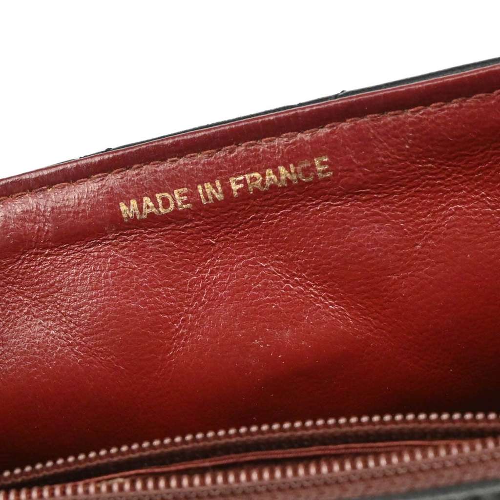 Chanel Vintage Square Classic Single Flap Bag Black Leather Good condition - Model View