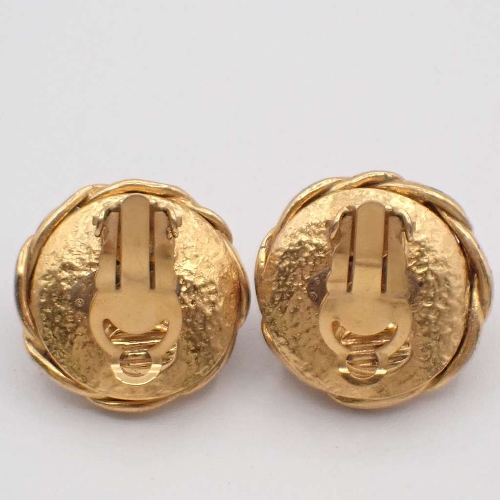 Chanel Vintage CC Round Button Clip-On Earrings Brown Fair condition - Back View