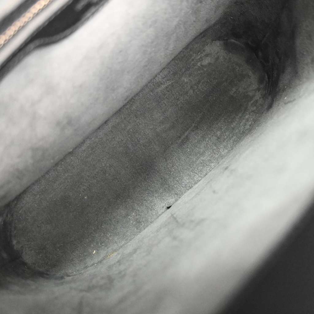 Louis Vuitton Verseau Handbag Black Leather Good condition - Inside View