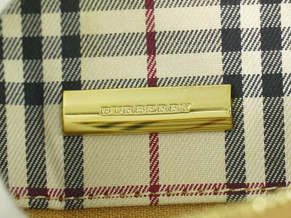 Burberry Nova check Shoulder bag Beige Leather Good condition - Model View
