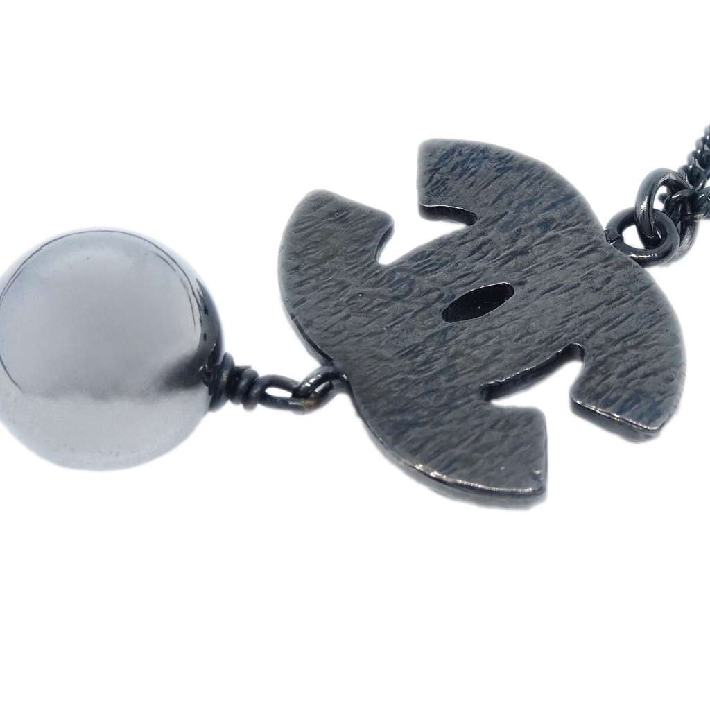 Chanel CC Pearl Drop Necklace Black Metal Good condition - Inside View