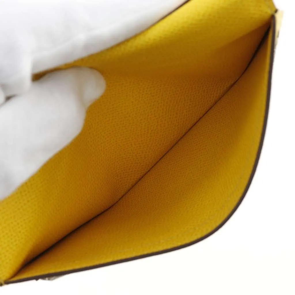 Hermès Bearn Wallet Yellow Leather Good - Model View