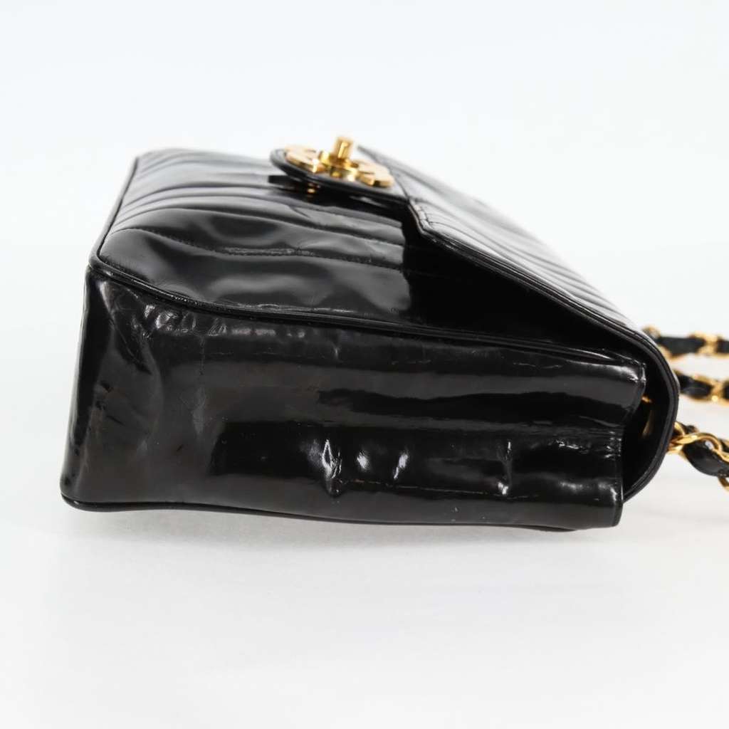 Chanel Vintage Classic Single Flap Bag Black Fair condition - Model View