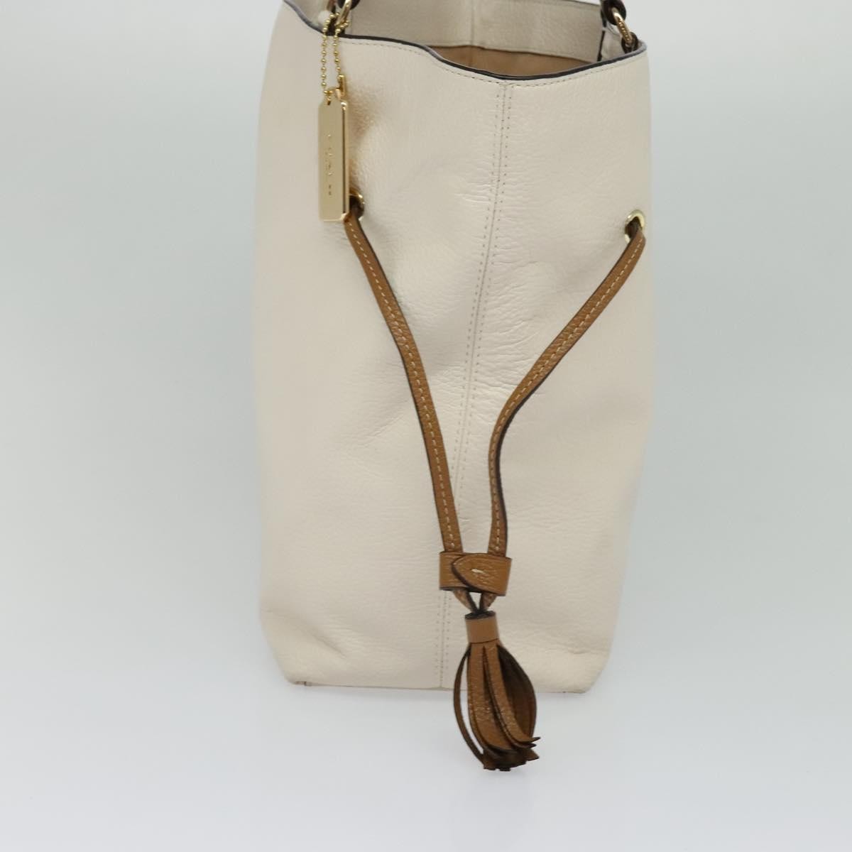 Coach Handbag White Leather Good condition - Model View