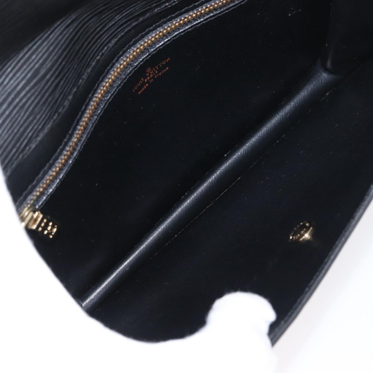 Louis Vuitton Vintage Montaigne Clutch Black Leather Good condition - Box View