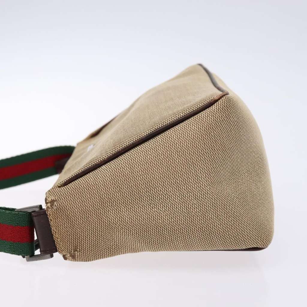 Gucci Sherry line pouch Beige Canvas Good condition - Model View