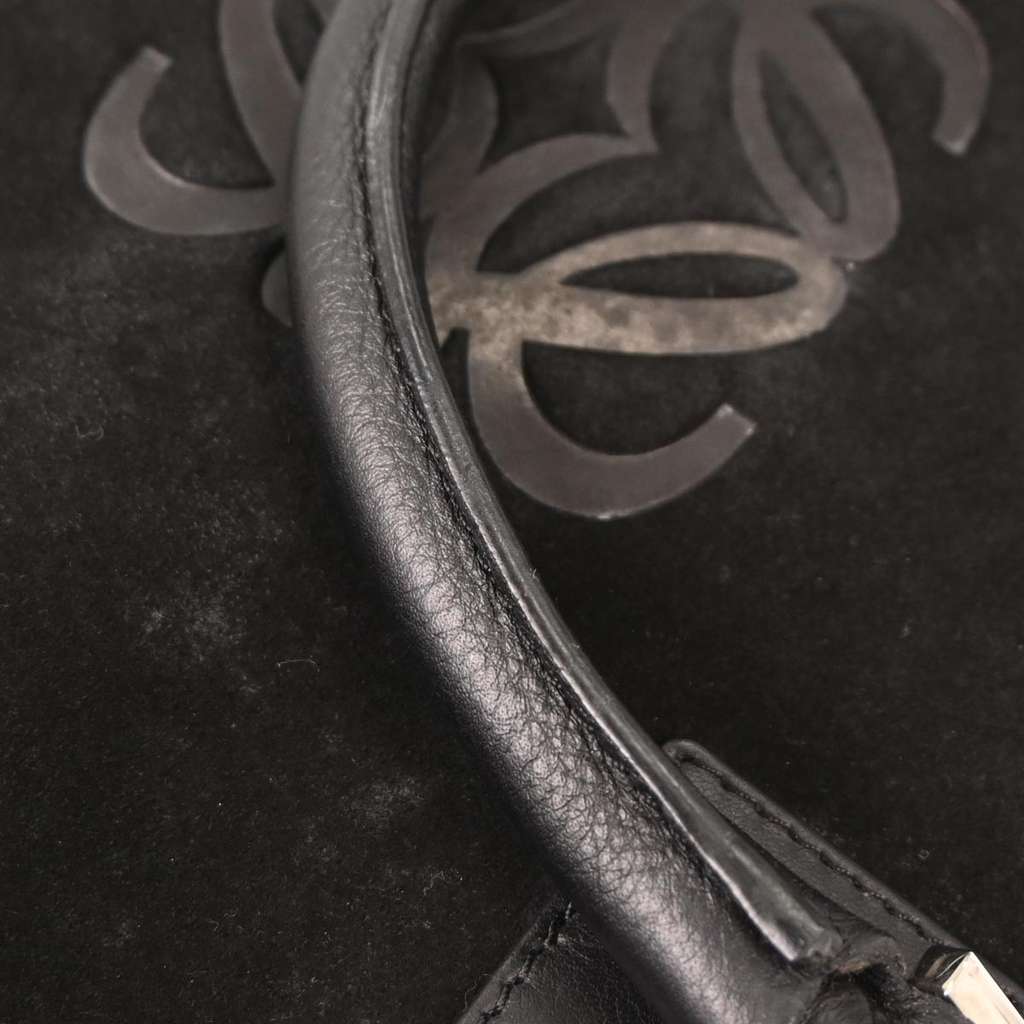 Loewe Amazona Bag Black Suede Good condition - Box View