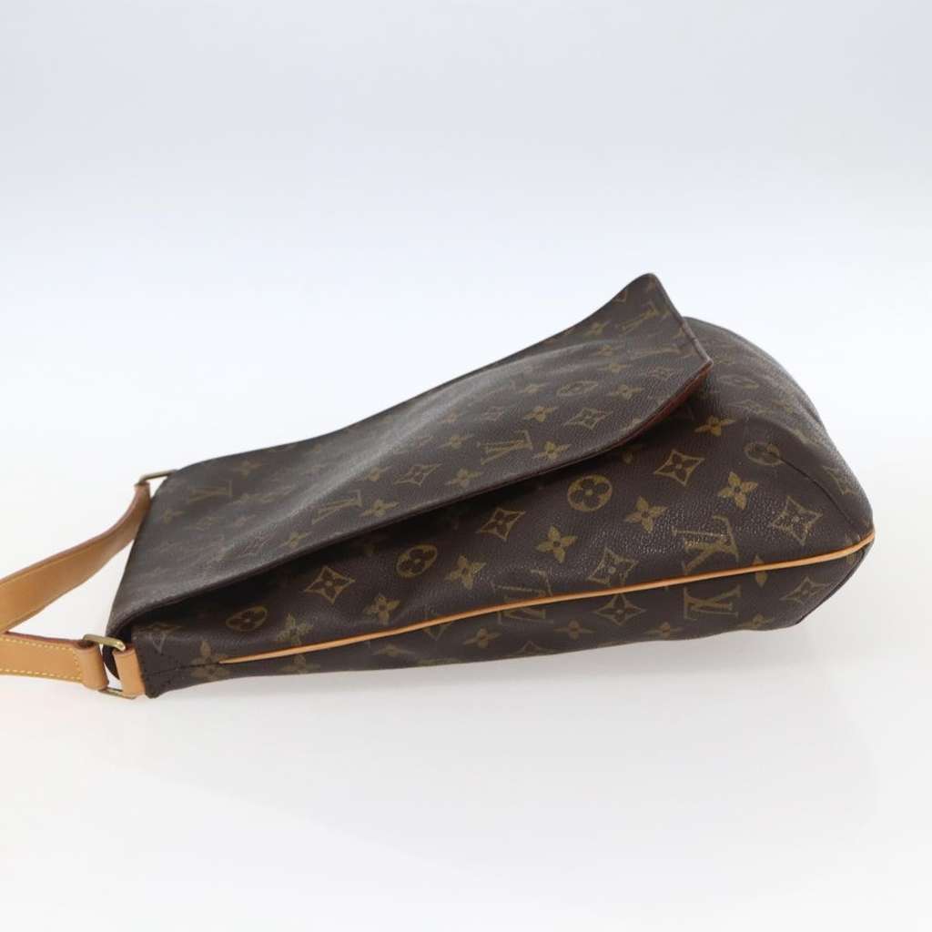 Louis Vuitton Musette Handbag Brown Canvas Good condition - Inside View