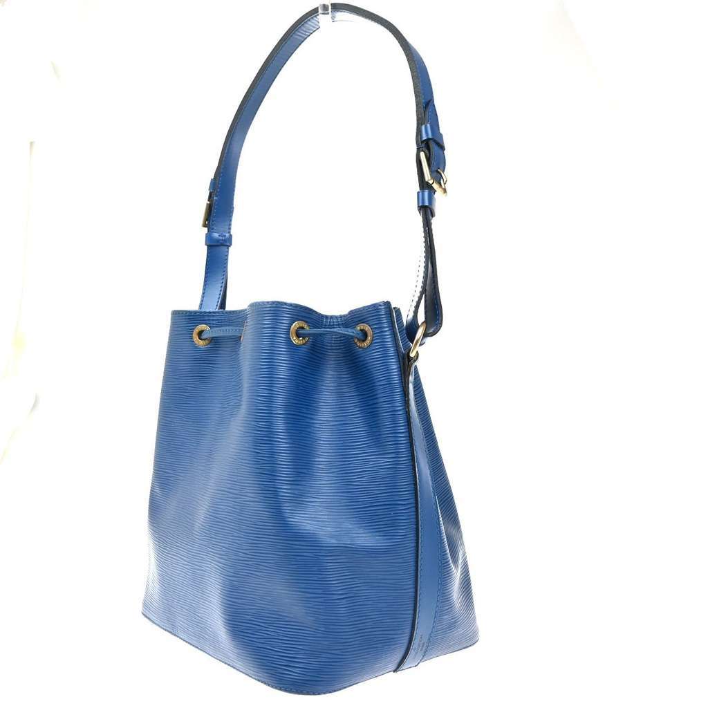 Louis Vuitton Petit Noe Handbag Blue Leather Fair condition - Model View