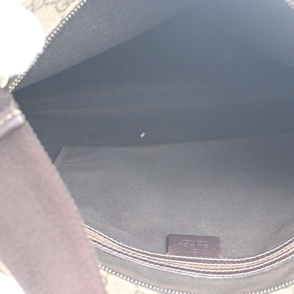 Gucci Zip Top Messenger Bag Brown Canvas Good condition - Model View