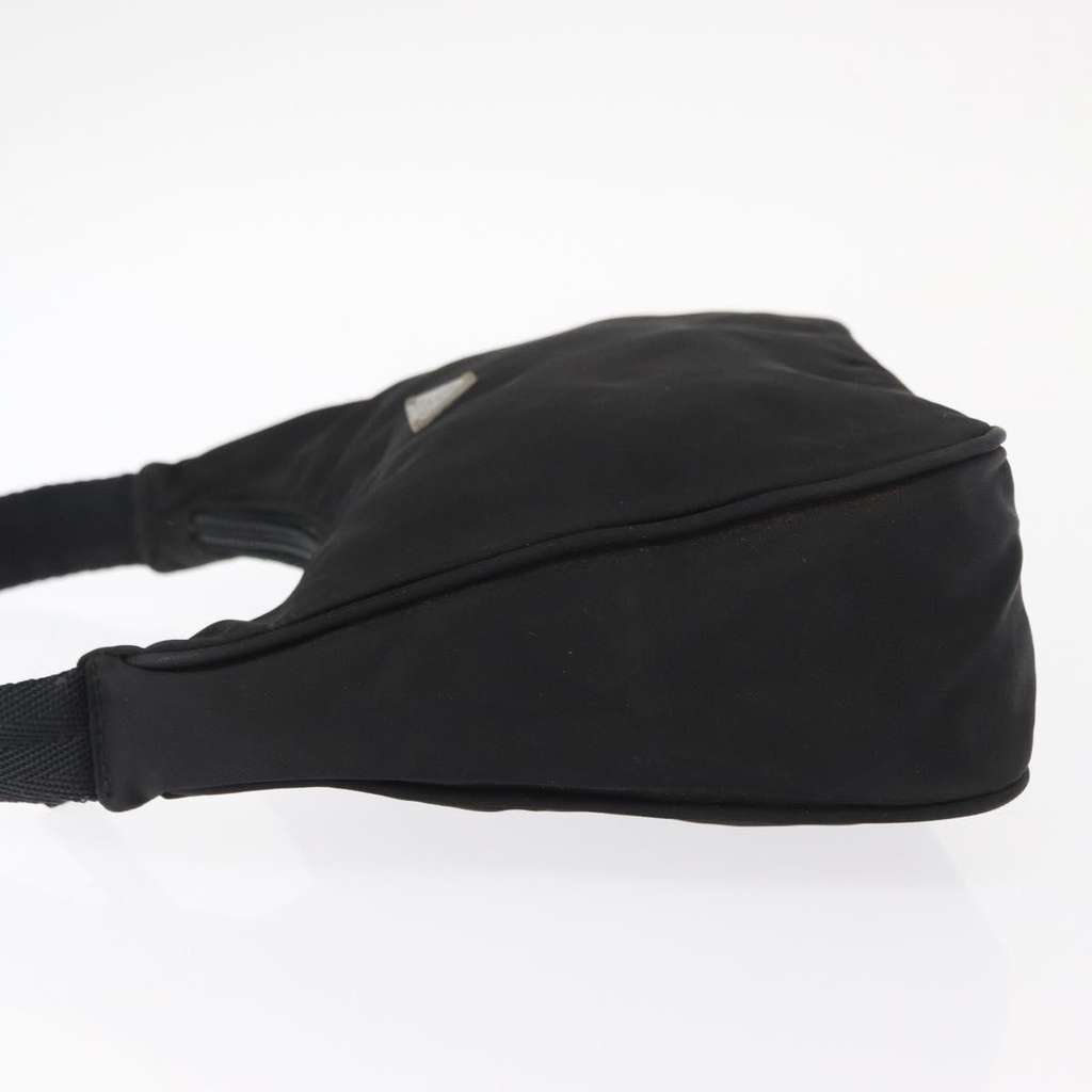 Prada Hobo Black Good condition - Model View