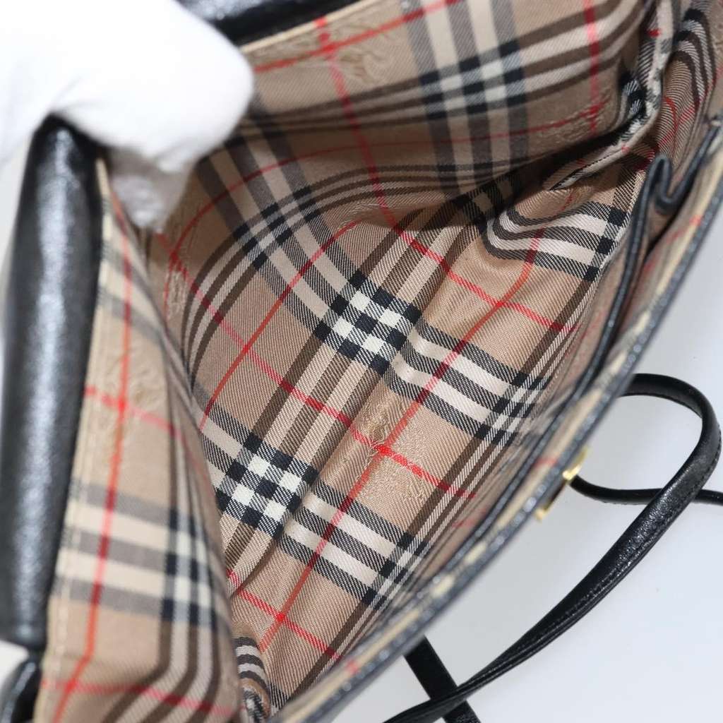 Burberry Vintage Shoulder Bag Black Leather Good condition - Box View