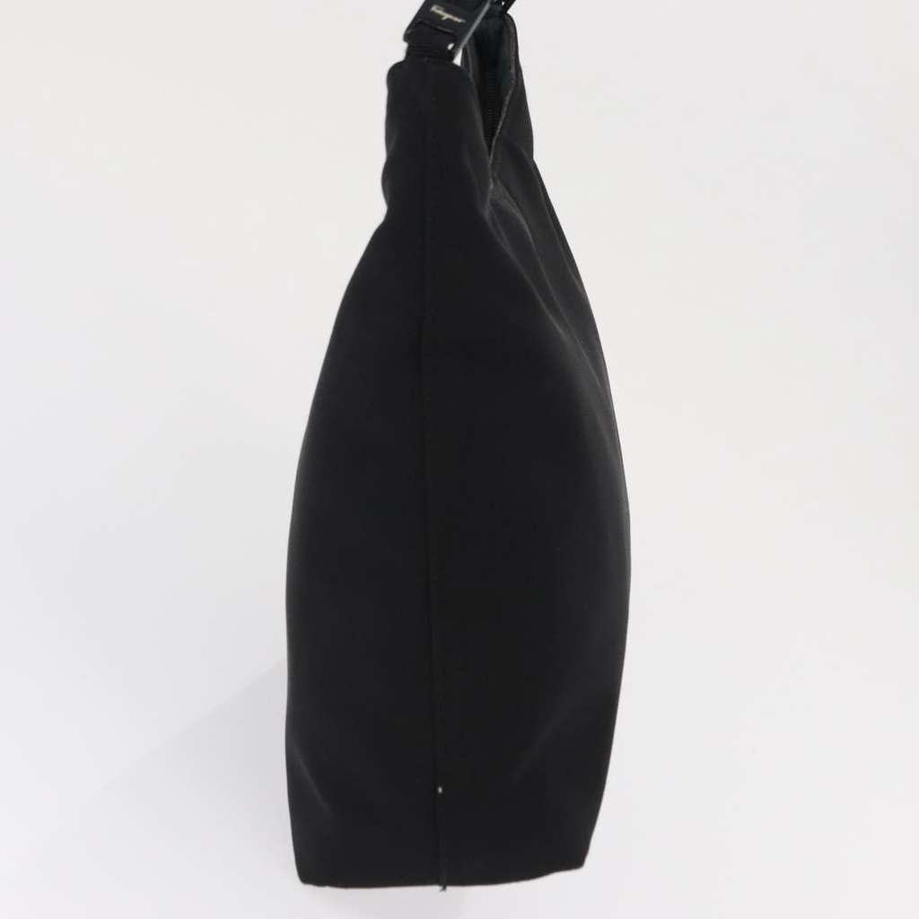 Salvatore Ferragamo Vala Shoulder Bag Black Good condition - Model View