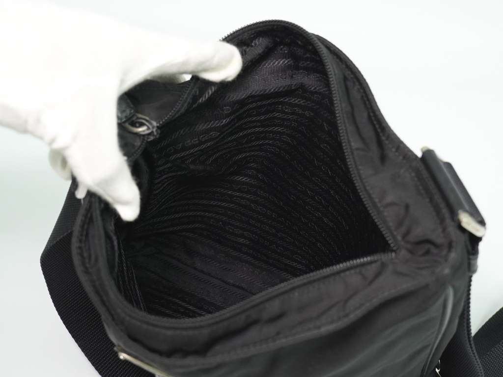 Prada Flat Messenger Bag Black Fair condition - Inside View