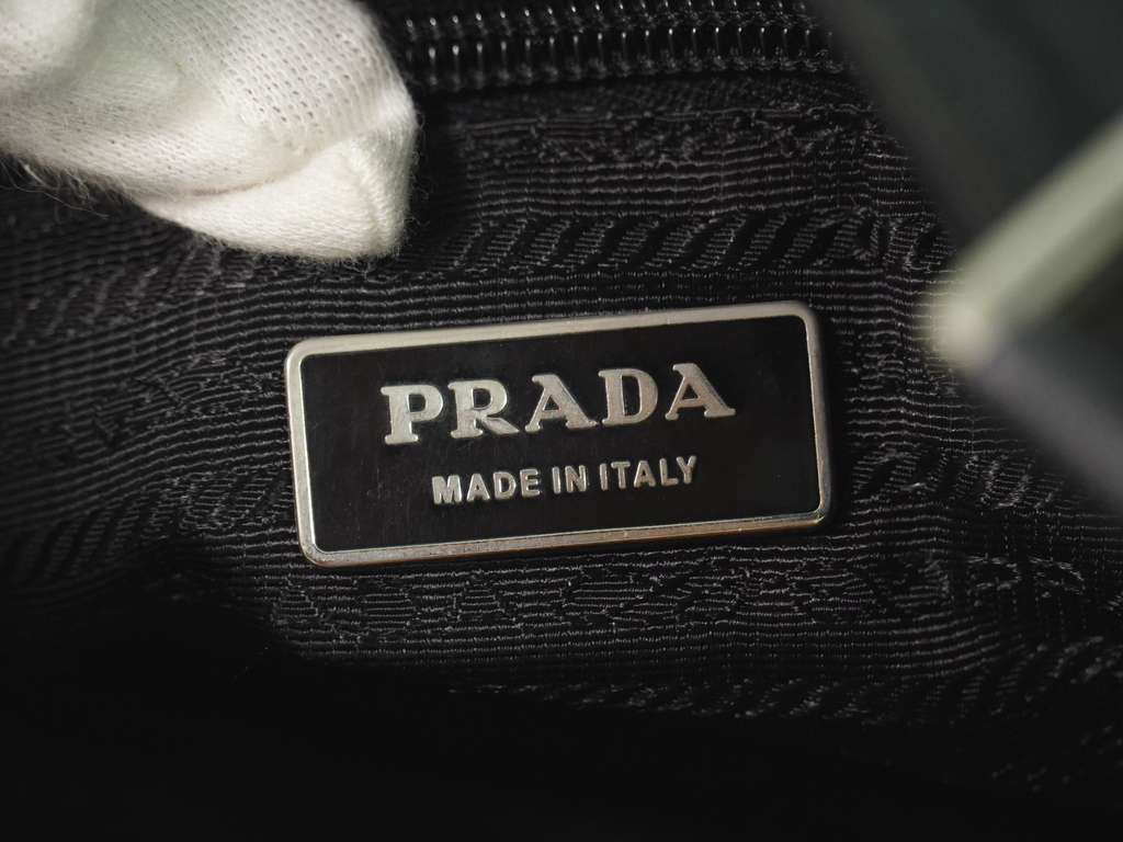 Prada Flat Messenger Bag Black Fair condition - Model View