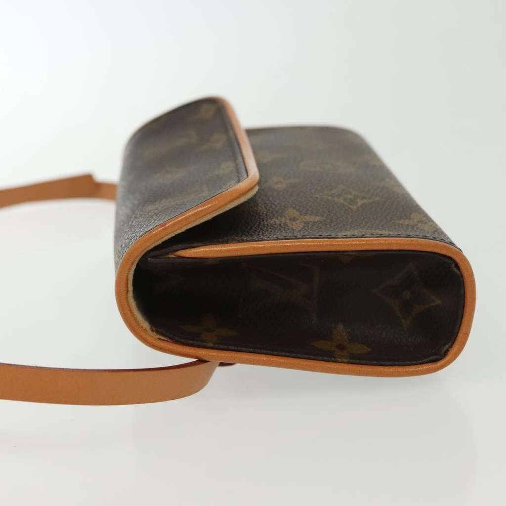 Louis Vuitton Florentine Waist Bag Brown Canvas Good condition - Model View