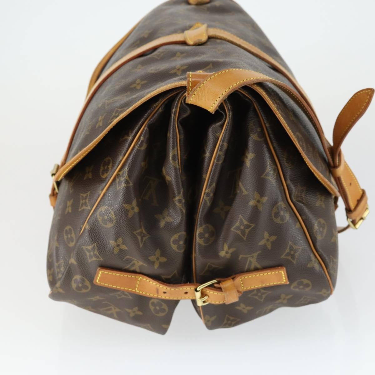 Louis Vuitton Saumur Handbag Brown Canvas Good condition - Inside View