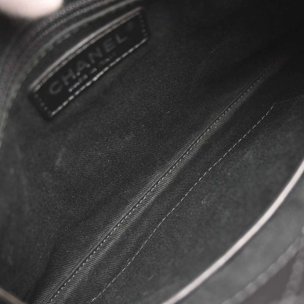 Chanel CC Pocket Crossbody Bag Black Good condition - Inside View