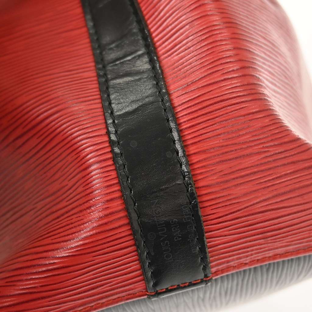 Louis Vuitton Bicolor Petit Noe Handbag Red Leather Fair condition - Model View