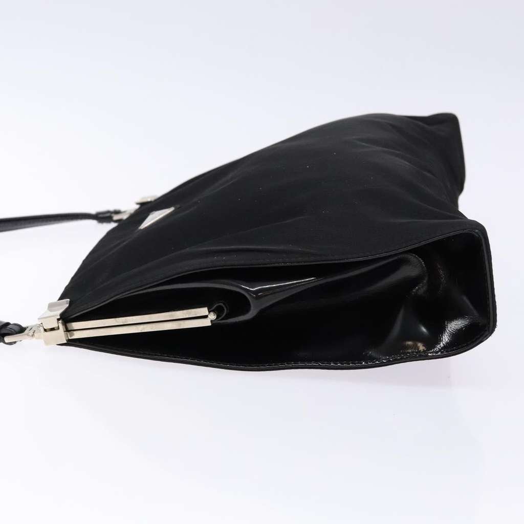 Prada Vintage Shoulder Bag Black Good condition - Model View