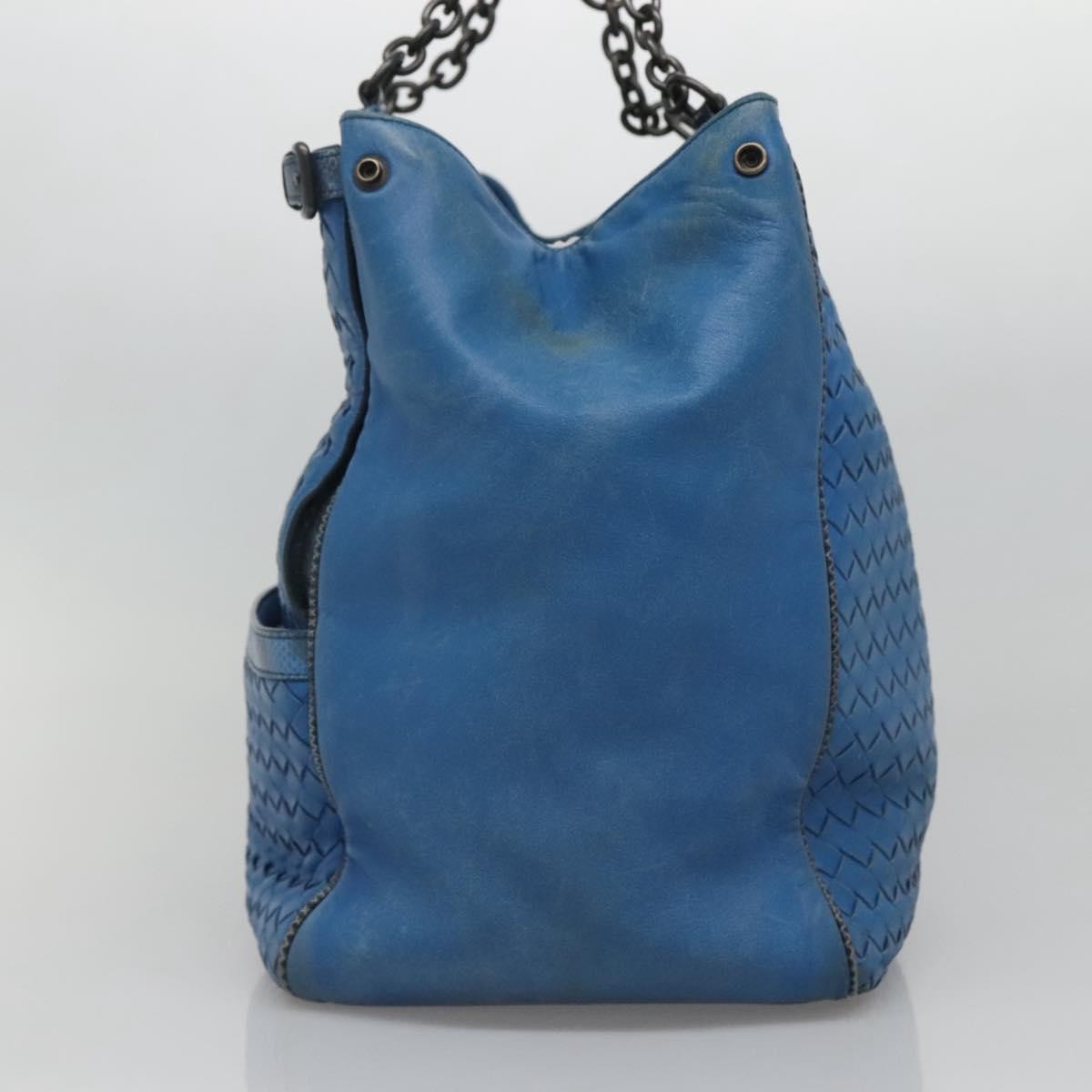 Bottega Veneta Belted Zip Chain Tote Blue Leather Fair condition - Model View