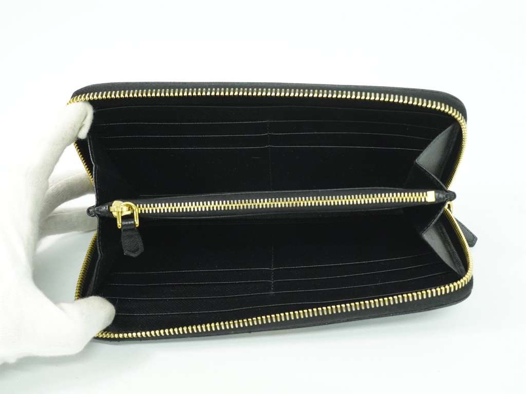 Prada Zip Around Tab Wallet Black Leather Good condition - Model View