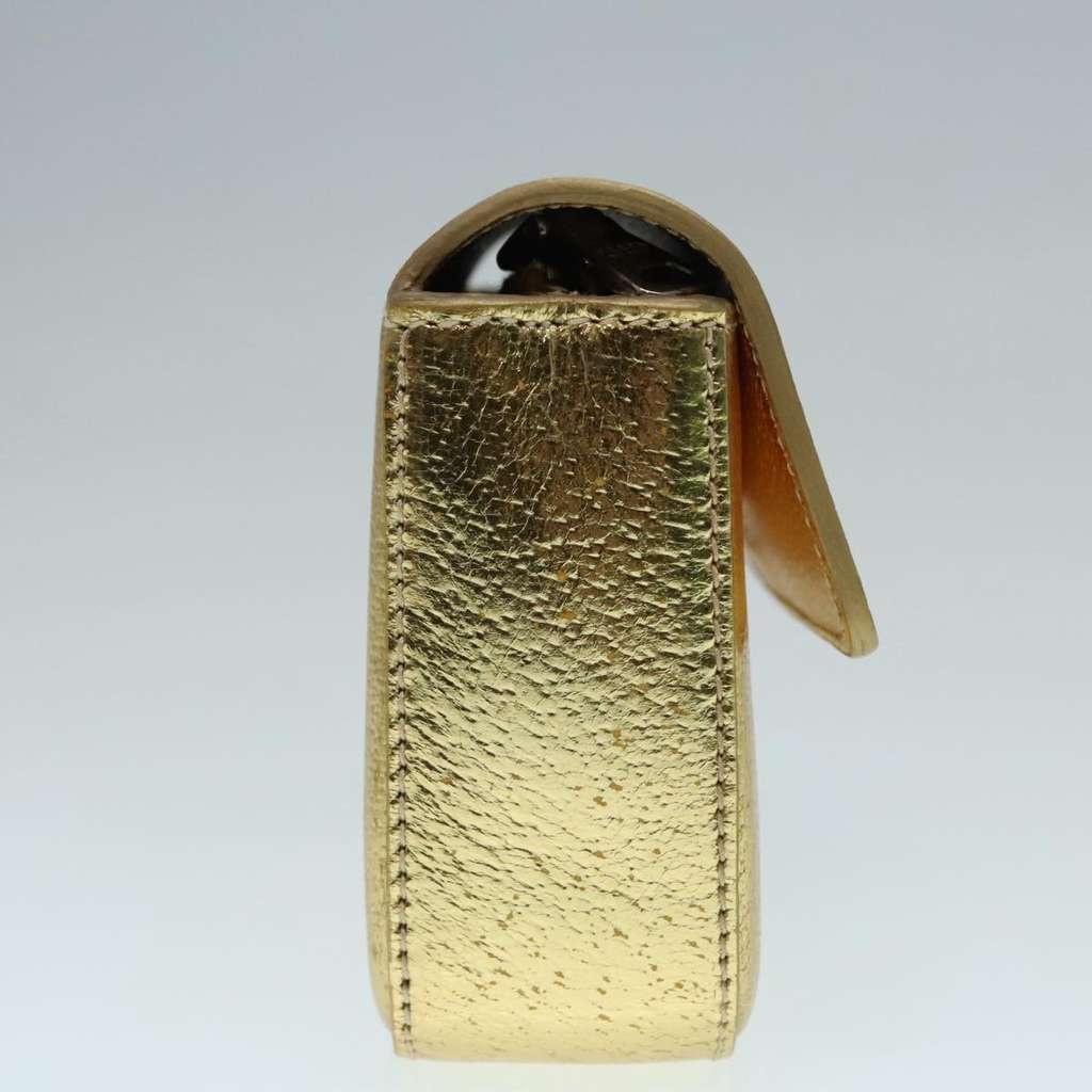 Prada Vintage Pouch Gold Leather Good condition - Model View