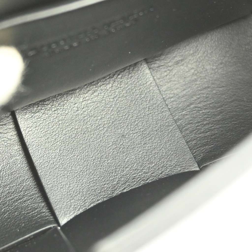 Bottega Veneta Cassette Crossbody Bag Black Leather Good condition - Inside View