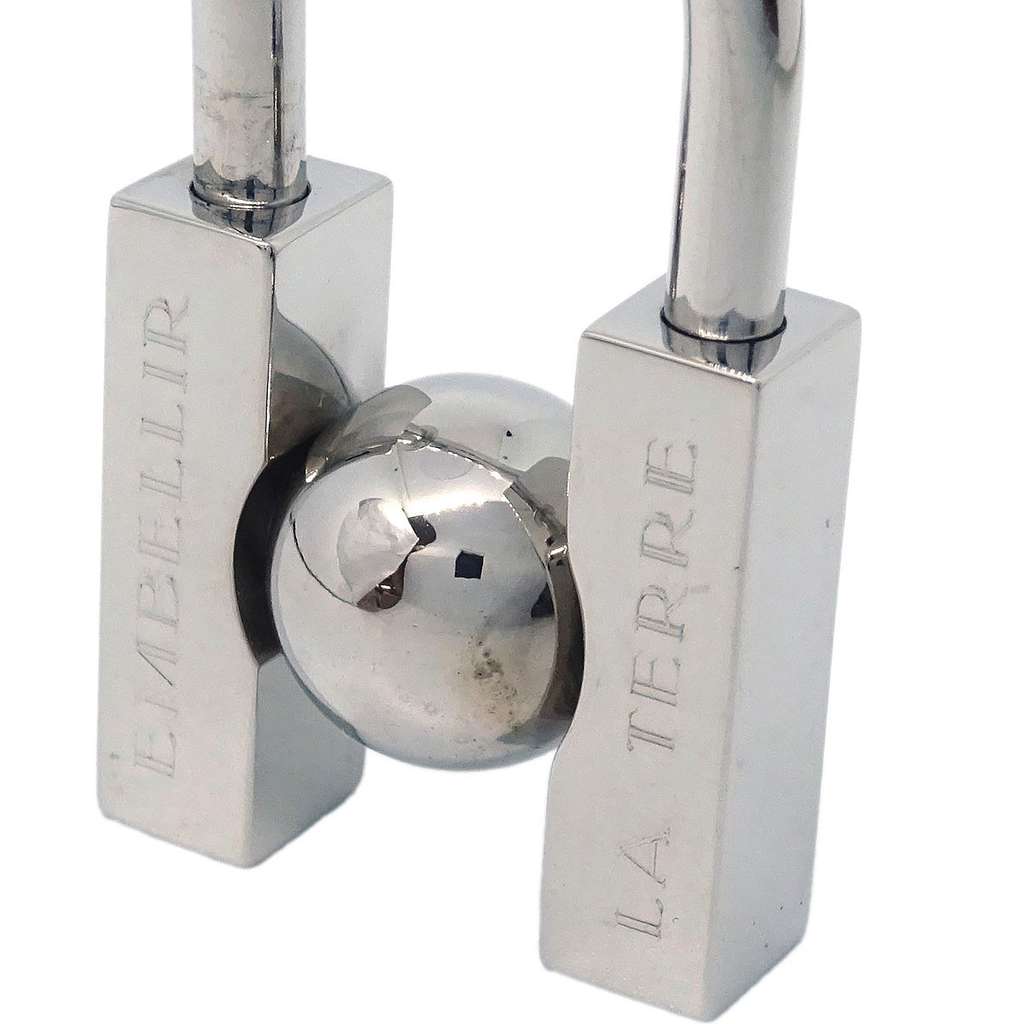 Hermès LHomme Peut Embellir La Terre Cadena Lock Charm Silver Good condition - Inside View
