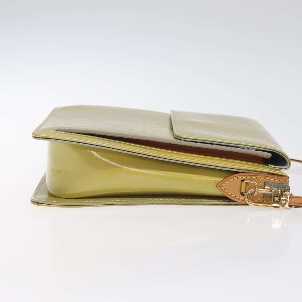 Louis Vuitton Mott Handbag Beige Good condition - Inside View