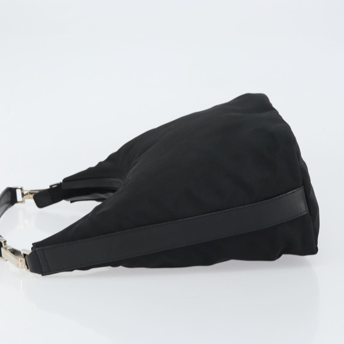 Gucci Zip Hobo Black Good condition - Model View