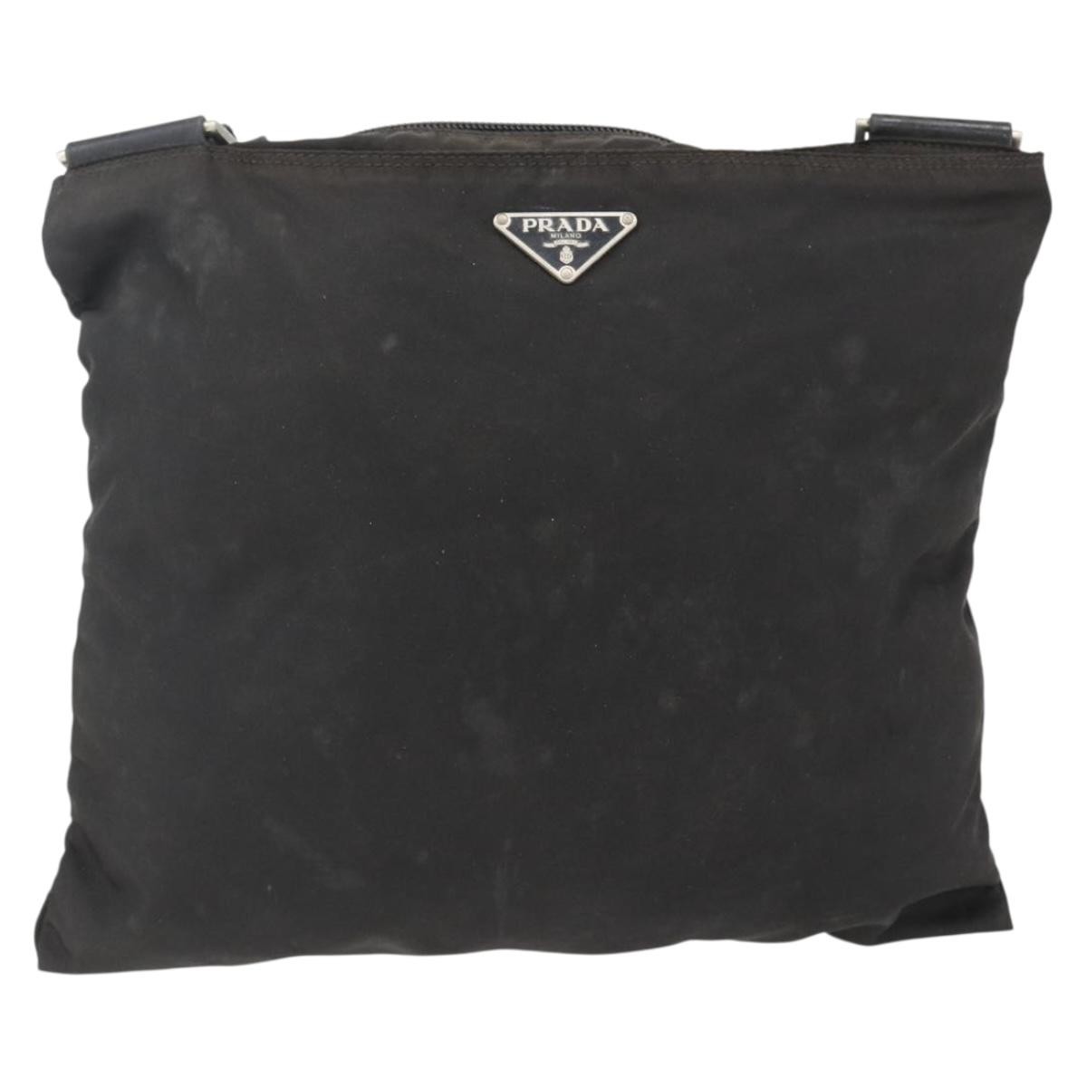 Prada حقيبة مراسلة بسحاب علوي