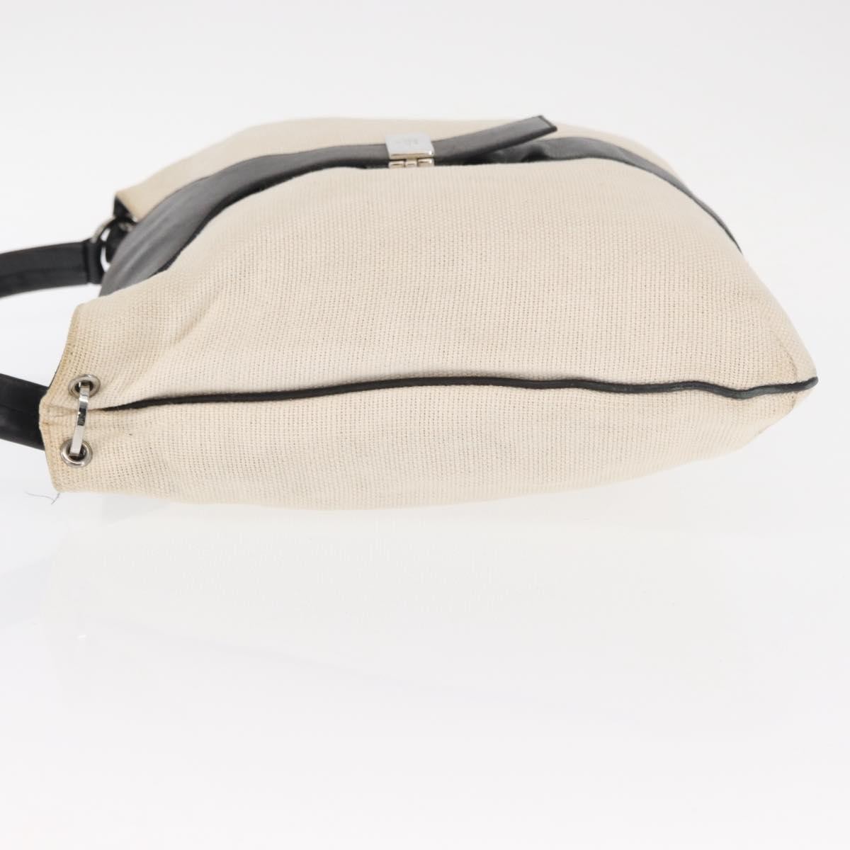 Gucci Vintage Shoulder Bag Beige Canvas Good condition - Model View