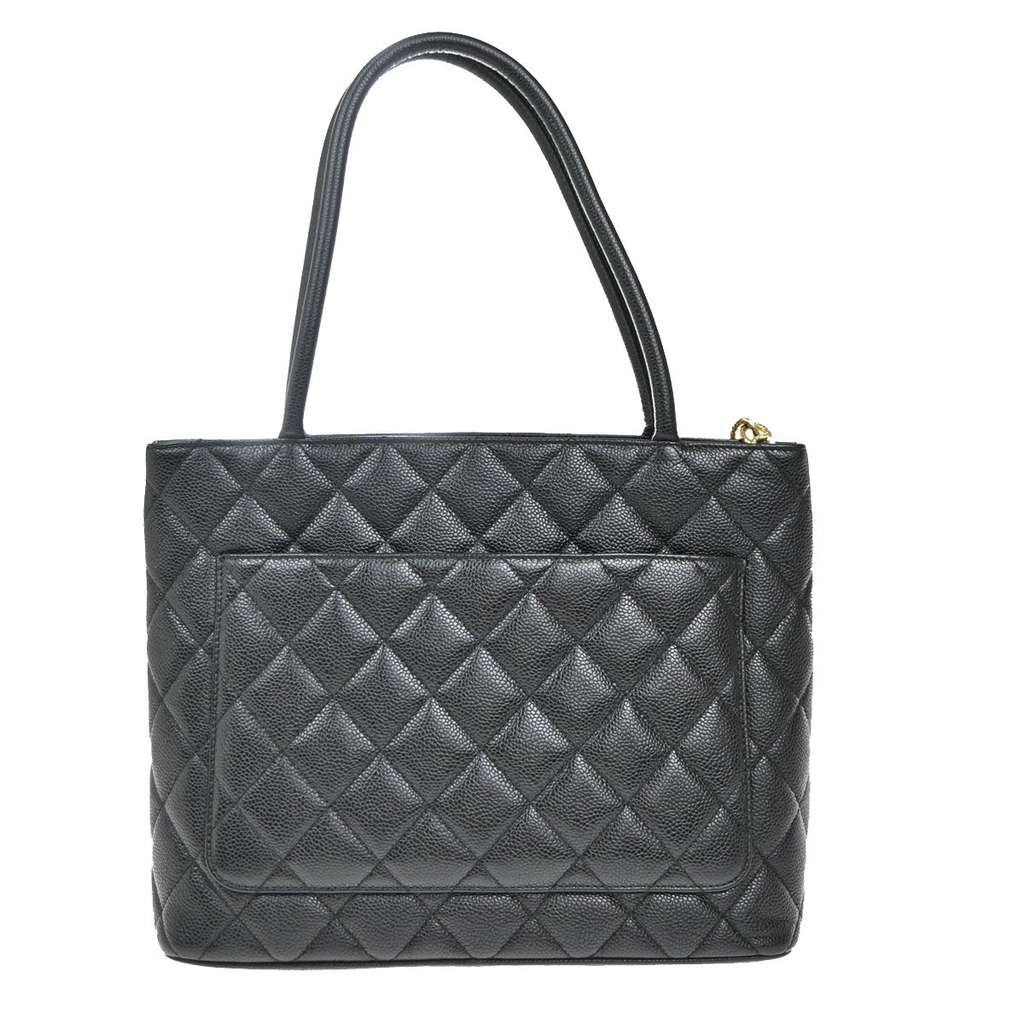 Chanel Medallion Tote Black Leather Good condition - Back View