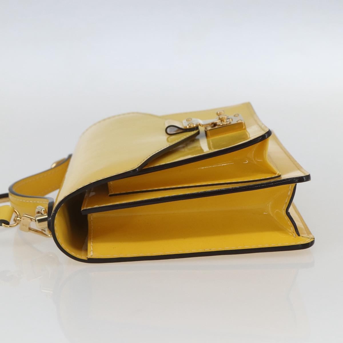 Louis Vuitton Monceau Handbag Yellow Good condition - Inside View