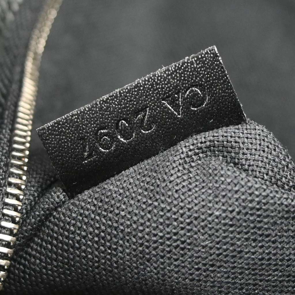 Louis Vuitton Stanislav Handbag Black Leather Good condition - Box View