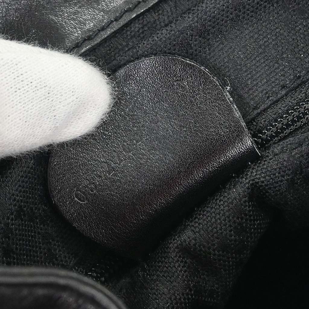 Gucci Vintage Bamboo Backpack Black Leather Good condition - Model View