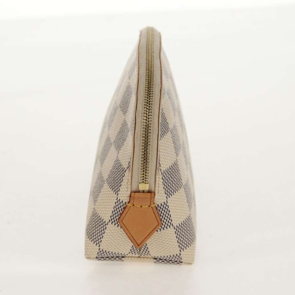 Louis Vuitton Cosmetic Pouch Beige Canvas Good condition - Inside View