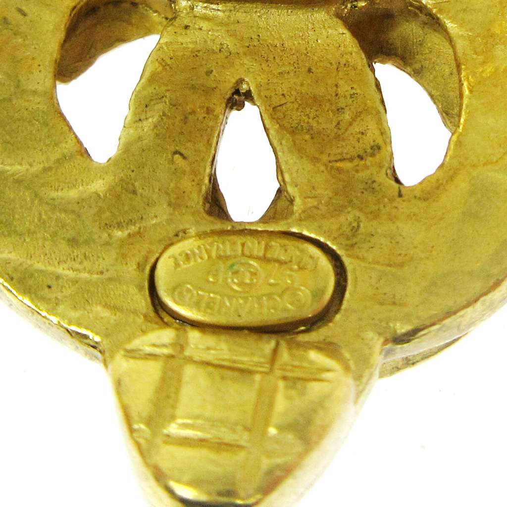 Chanel Vintage CC Heart Clip-On Earrings Gold Gold Good condition - Inside View