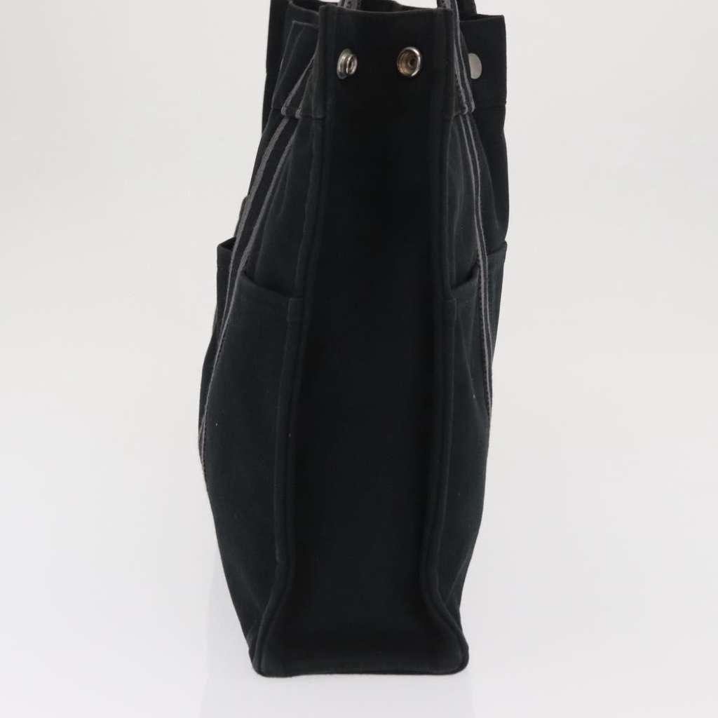 Hermès Fourre Tout Tote Black Canvas Fair condition - Model View