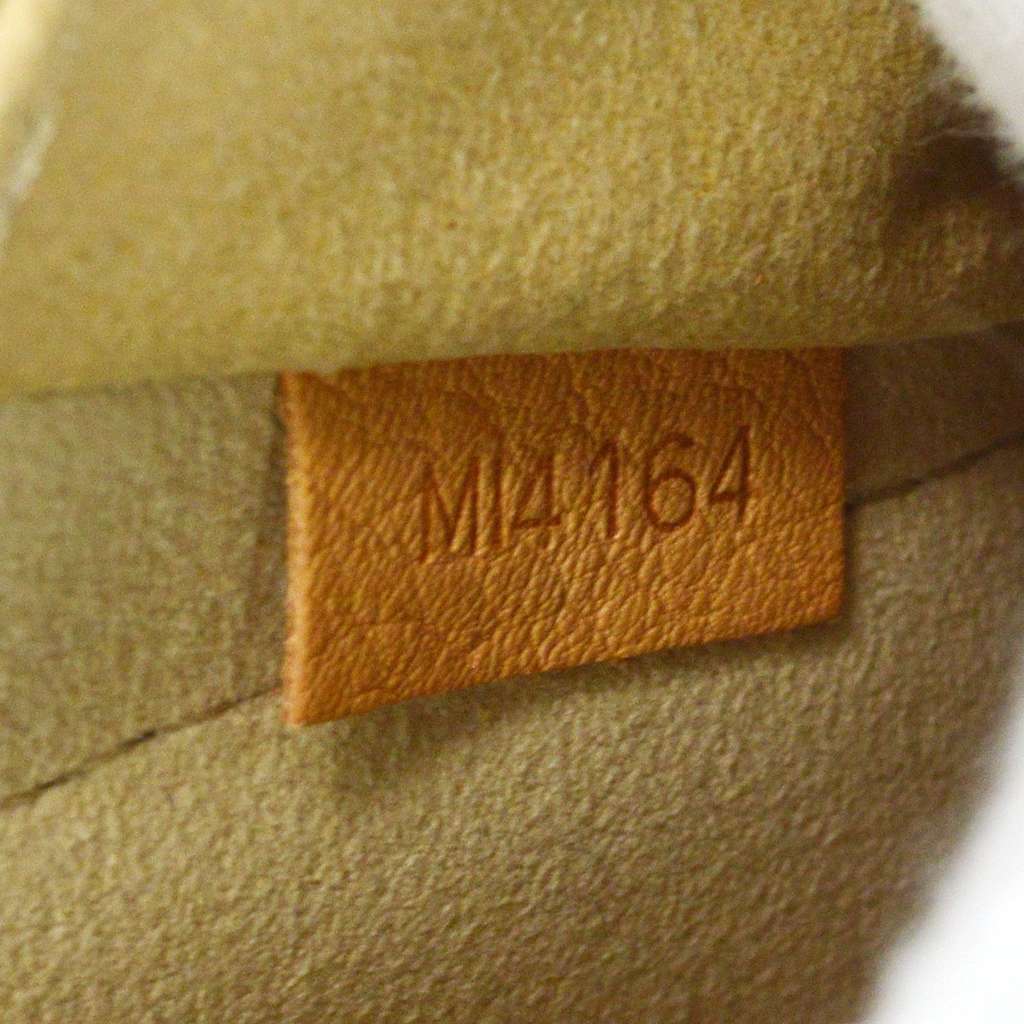 Louis Vuitton Cindy Sherman Camera Messenger Bag Brown Canvas Good condition - Box View