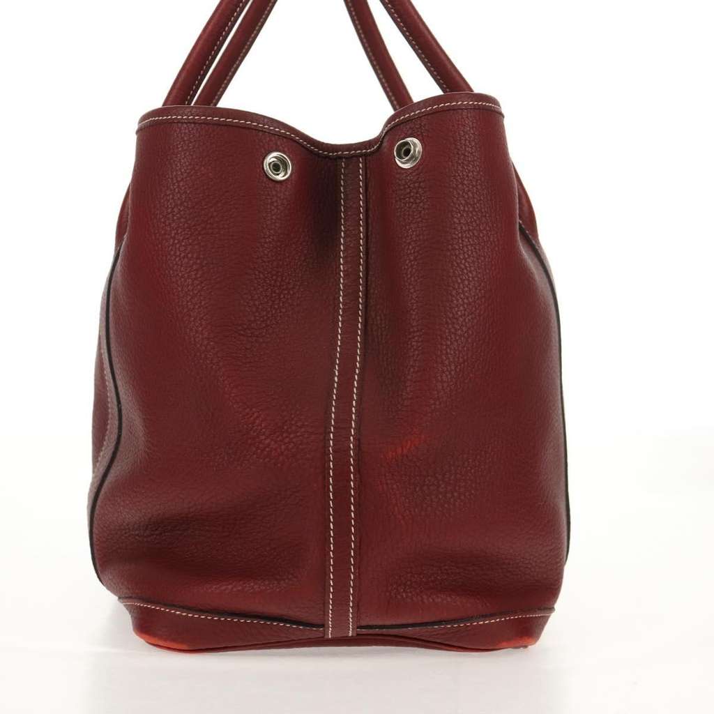 Hermès Garden Party Tote Burgundy Leather Good condition - Model View