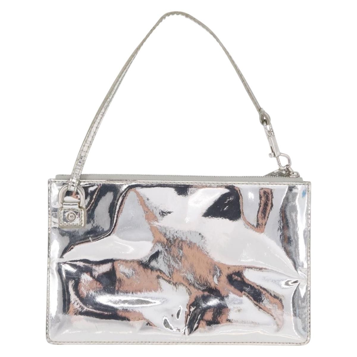 Louis Vuitton Pochette Clutch Silver Good condition - Back View